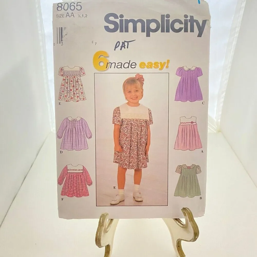 #8065 Simplicity Toddlers Dress Sewing Pattern Size 1/2 -2